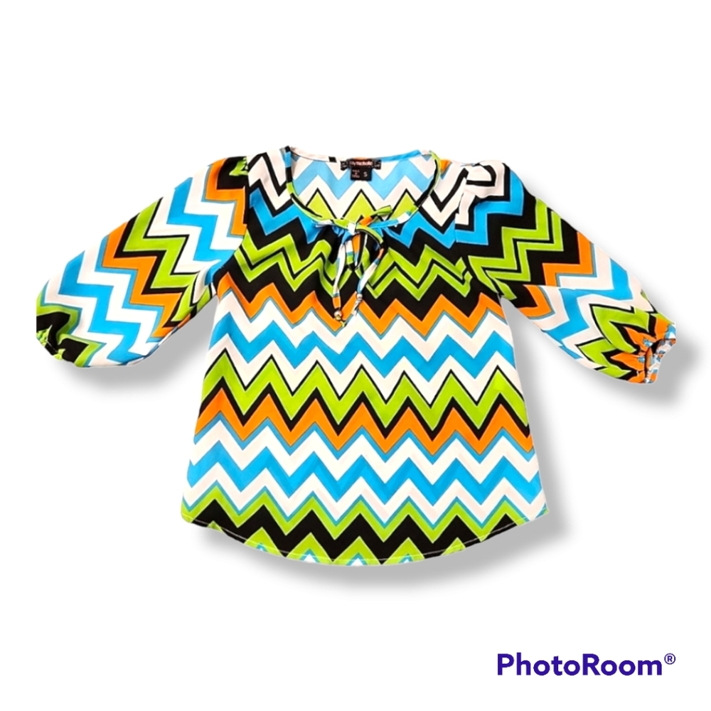 NWOT My Michelle Chevron Peasant Blouse Sz S